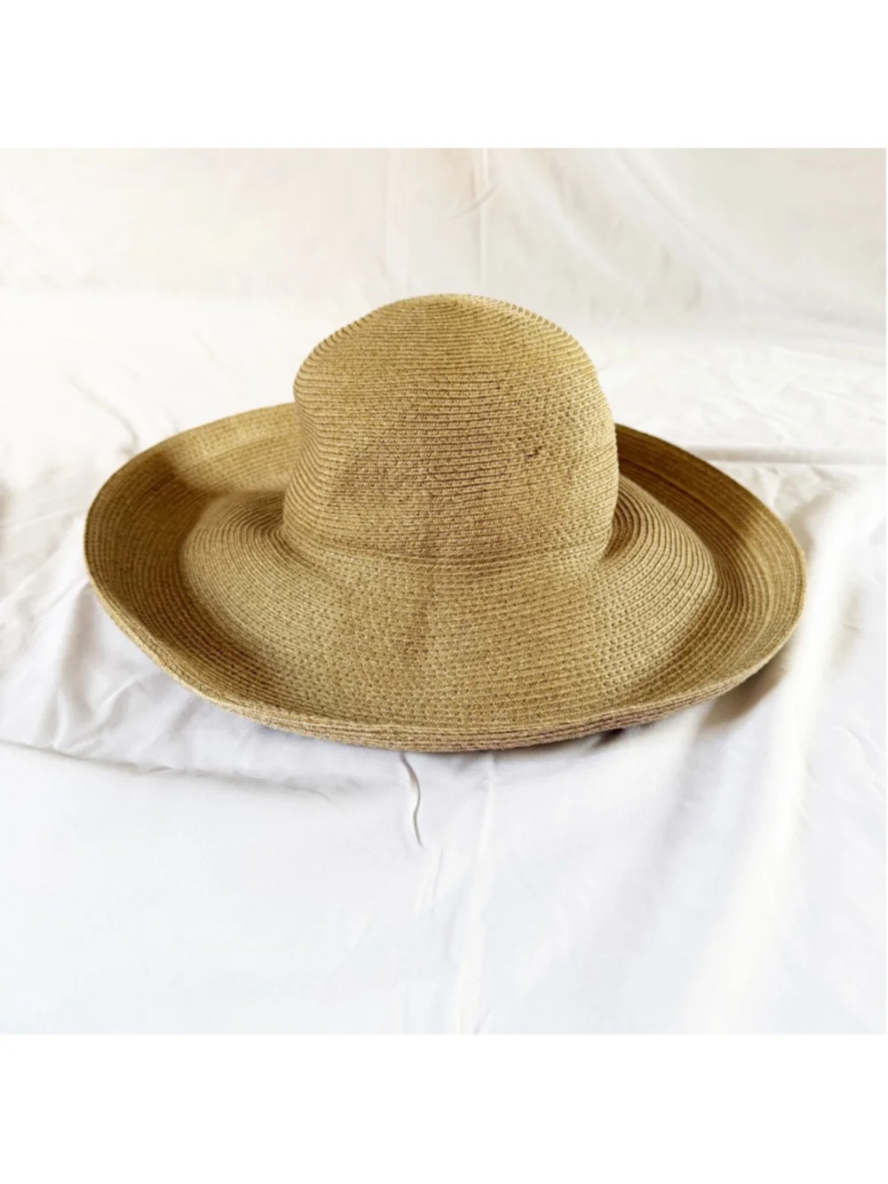 Eric Javits Squishee Raffia Sun Hat Natural Tan Wide Brim Packable Beachy Resort - Picture 2 of 10